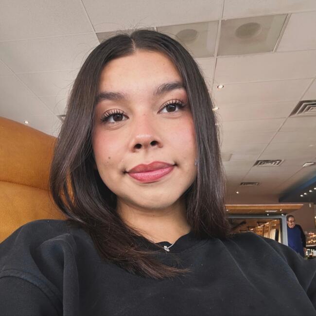 Babysitter in Chula Vista: Angela Esparza