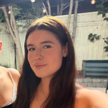 Babá em Sydney: Andriana