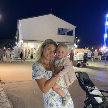 Babysitting job in Nőtincs: babysitting job Daniela