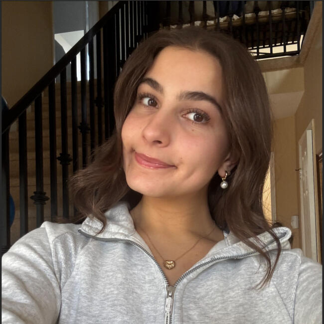 Babysitter in Hillsborough: Daniela