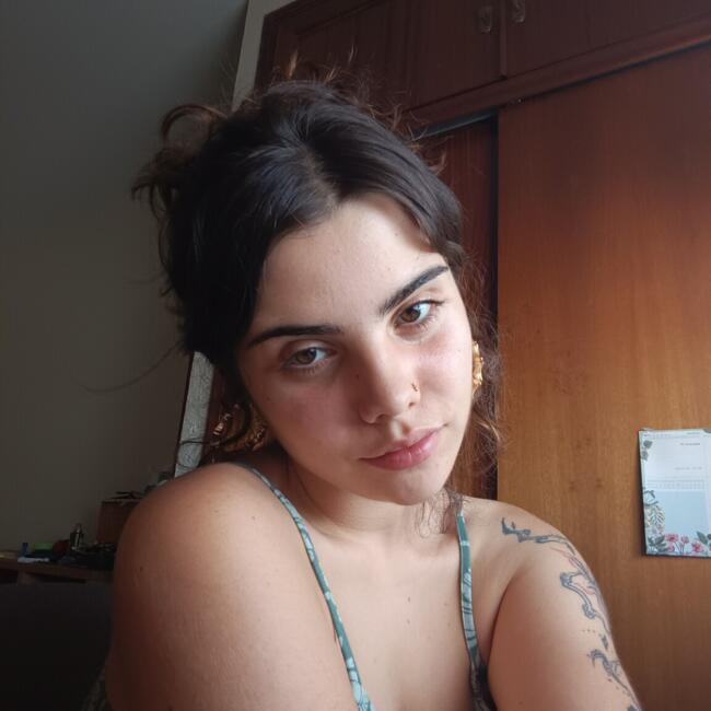 Babysitter in Castilleja de Guzmán: Lola