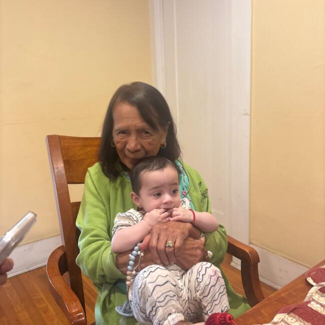 Babysitting job in Los Angeles: Aubri
