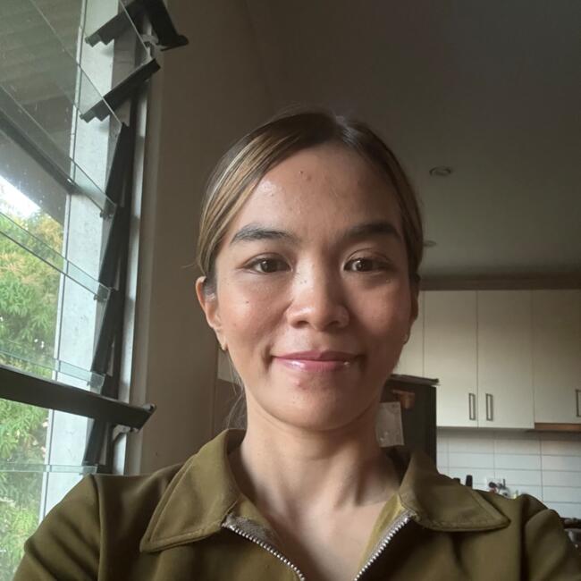 Babysitter in Darwin: Wanmai