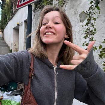 Babysitter in Saint-Didier-au-Mont-d'Or: Jeanne