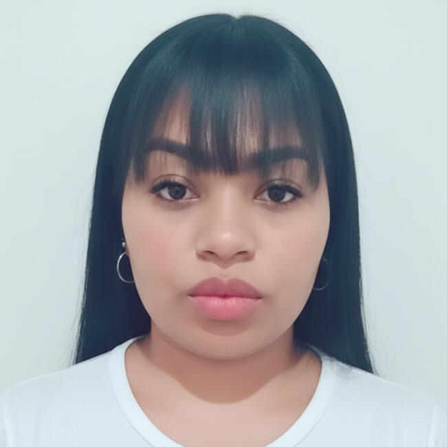 Babysitter in Águas Lindas de Goiás: Virlene