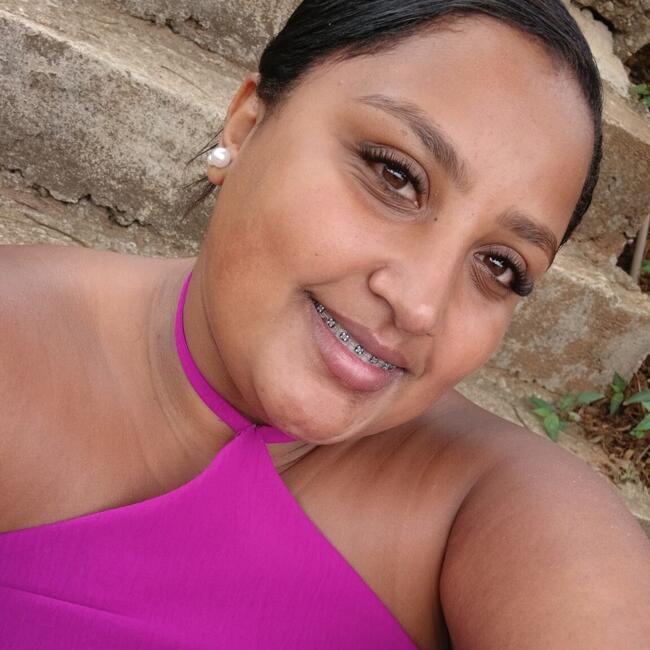 Babá em Juiz de Fora: Tamiris