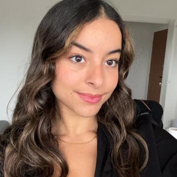 Babysitter in Singapore Island: Inas