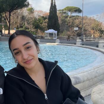 Babysitter Presles-en-Brie: Alexia