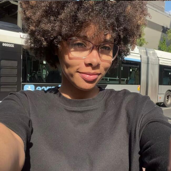 Babysitter in Limeil-Brévannes: Lia