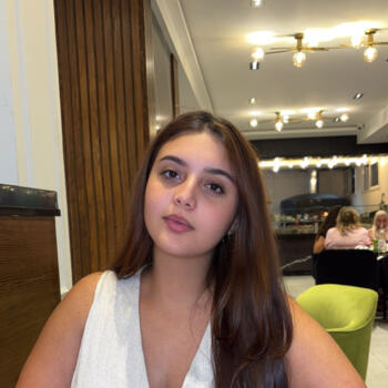 Babysitter in Cantù: Linda