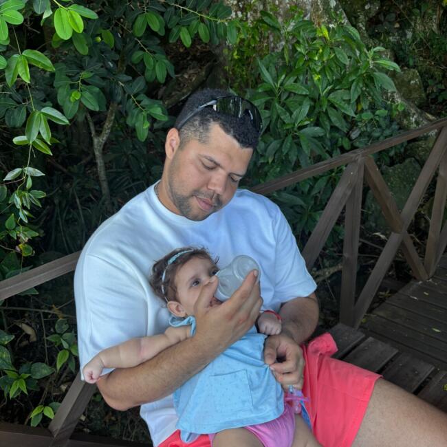 Emprego de babá em São Gonçalo (São Gonçalo): EDVALDO
