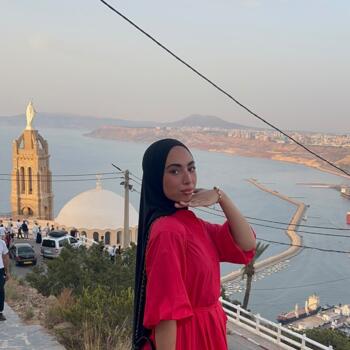 Babysitter in Saint-Gilles: Hafsa