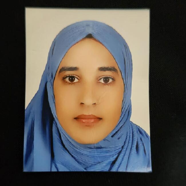 جليسة أطفال في الدوحة: زهرة