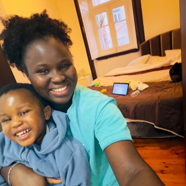 Babysitter in Lisbon: Gracelia