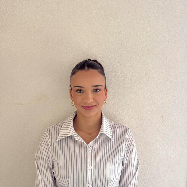 Baby-sitter in Neuchâtel: Naomi