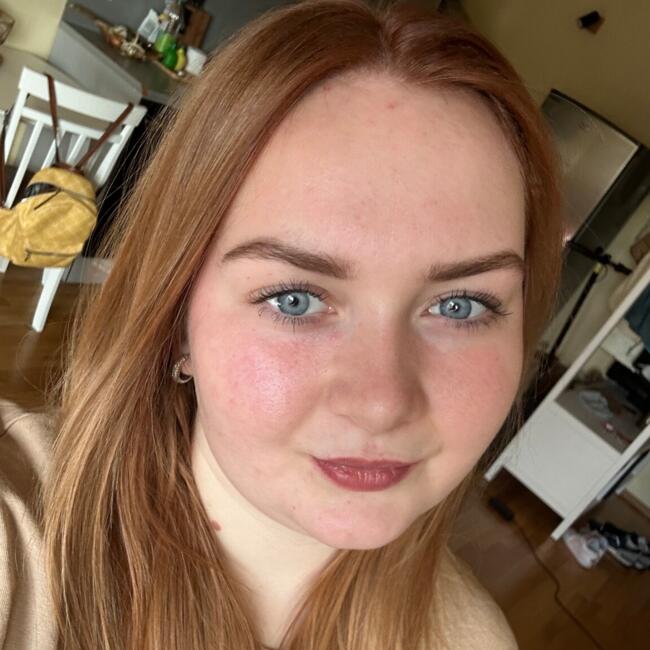 Lapsehoidja asukohas Tartu: Saskia simone