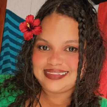 Babá em Angra dos Reis: Raquel