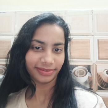 Babysitter Delhi: Harshita