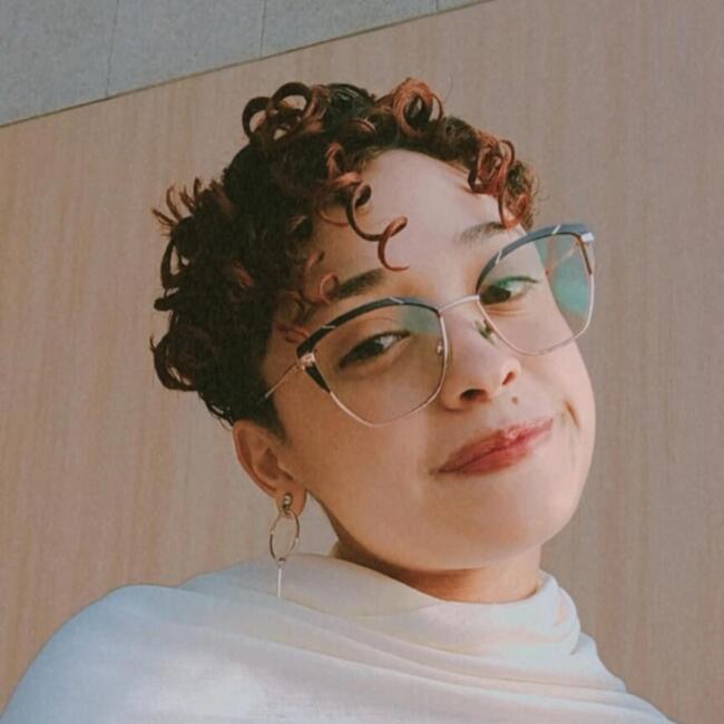 Babysitter in Curitiba: Flavia Baleska