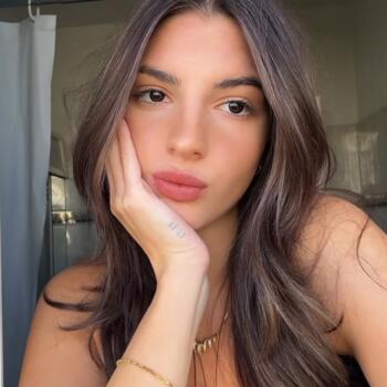 Káto Lakatámeia bölgesinde bebek bakıcısı: Eleftheria