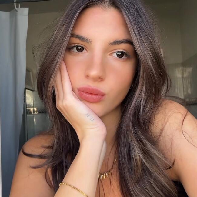 Káto Lakatámeia bölgesinde bebek bakıcısı: Eleftheria