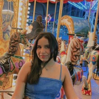 Babá em Parnamirim: Emily