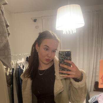 Babysitter Nurmijärvi: Julia