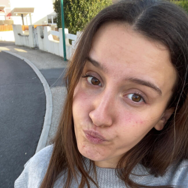 Babysitter in Reims: Laureen