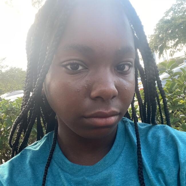 Babysitter in Orange Park: Starianna