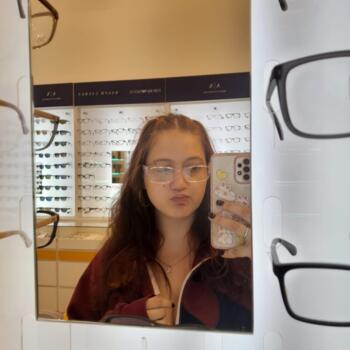 Babá em Joinville: Laura