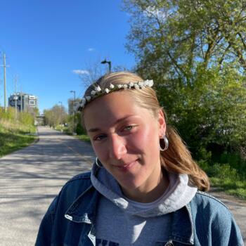 Babysitter em Toronto: Tess