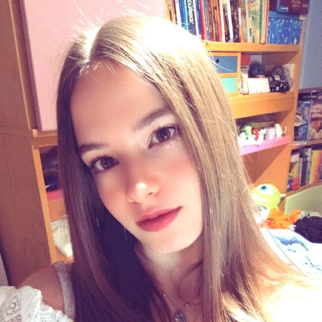 Babysitter a Buccinasco: Manon