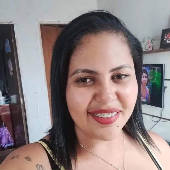 Babysitter in Luziânia: Isabela