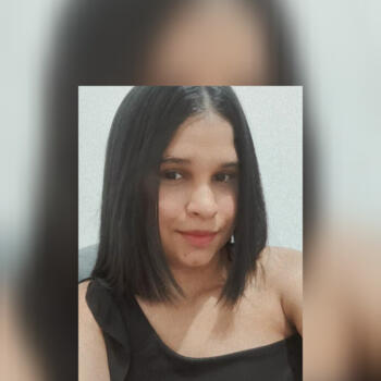 Babá em Recife: Caroline