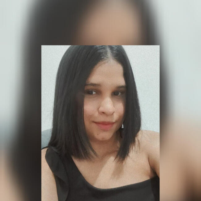 Babá em Recife: Caroline