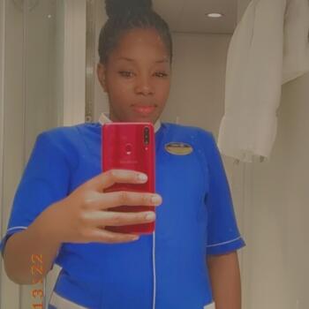 Babysitter in Charlotte: Theresa