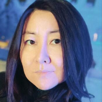 Babysitter a Roma: Aigerim