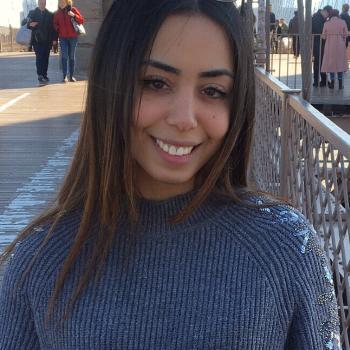 Babysitter Paris: Abla