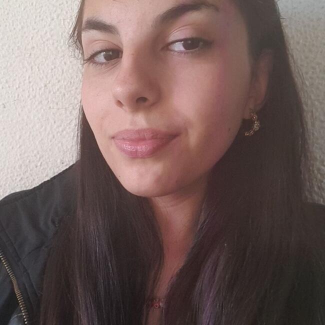 Babysitter in Pampilhosa: Mariana