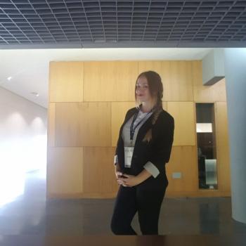 Canguros en Santiago de Compostela: Ainhoa
