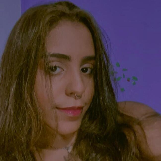 Babysitter in Teixeira de Freitas: Mira