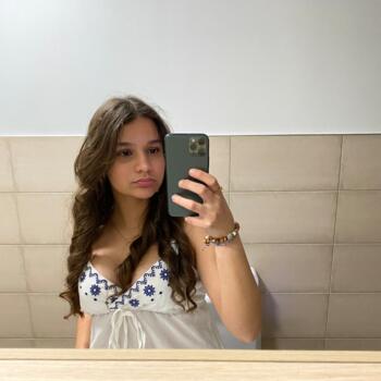 Babysitter Anglet: Alice