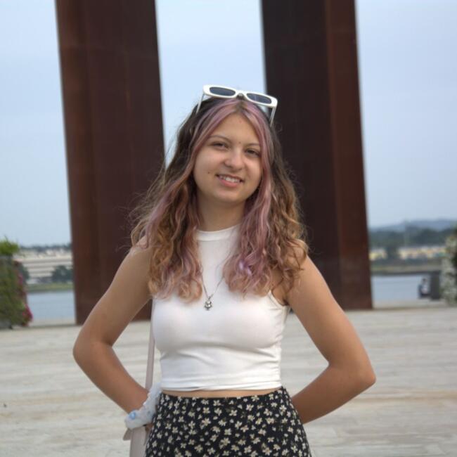 Babysitter em Mazarefes: Dudinha