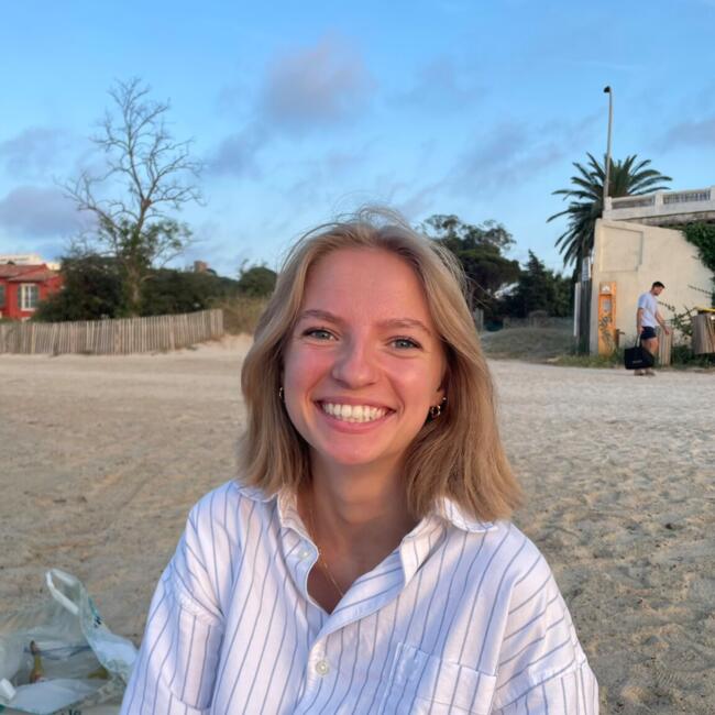 Babysitter in La Valette-du-Var: Julie