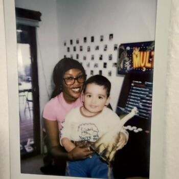 Babysitter in Melbourne: Nyamjek