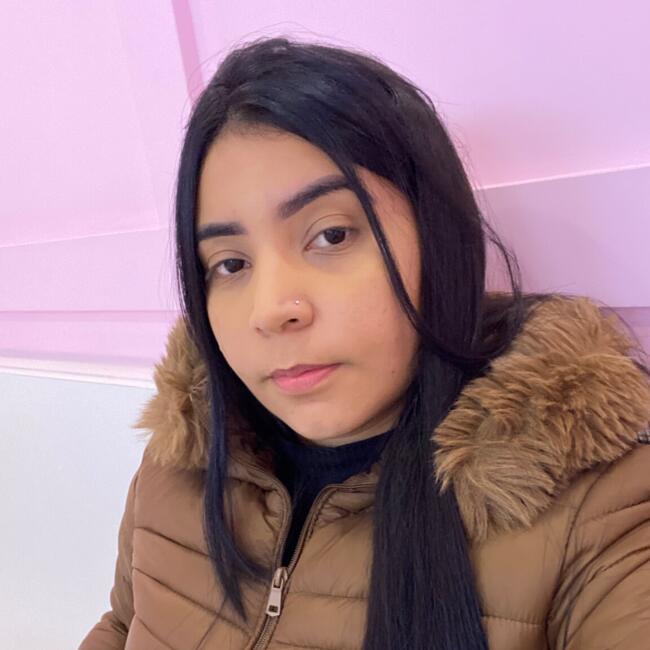 Babá em Taubaté: Alana