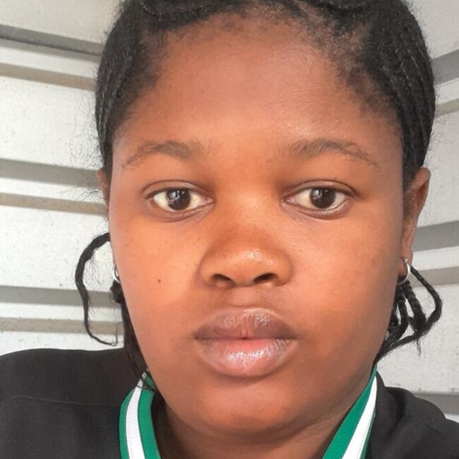 Babysitter in Kraaifontein: Zenande