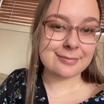 Babysitter in Whakatane: Sasha