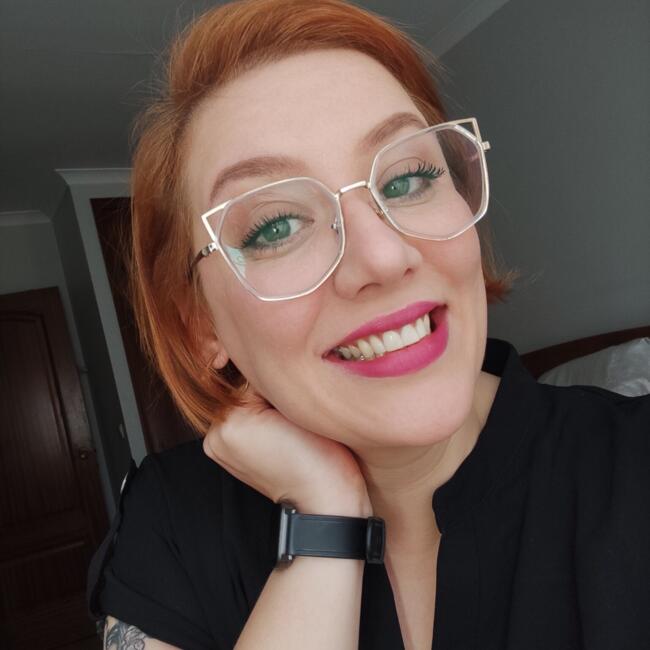Babysitter in Porto: Juliana