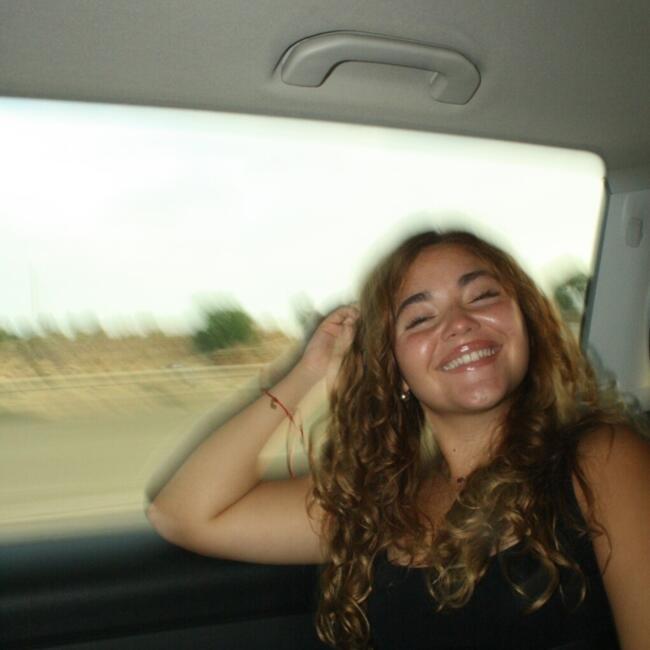 Babysitter em Loulé: Yasmin